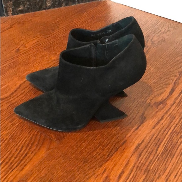 Christian Dior ankle booties 6.5 - Picture 4 of 7